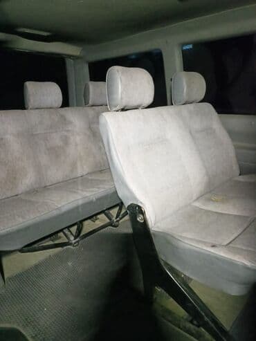 обмен с доплатой: Volkswagen Transporter: 1992 г., 2.4 л, Механика, Дизель, Минивэн — 6