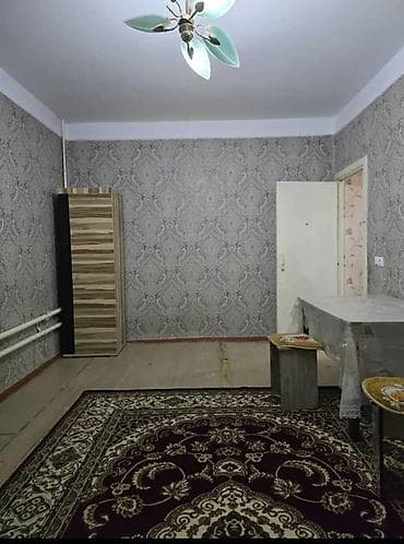 азиа мол: 1 комната, 38 м², 105 серия, 2 этаж — 1
