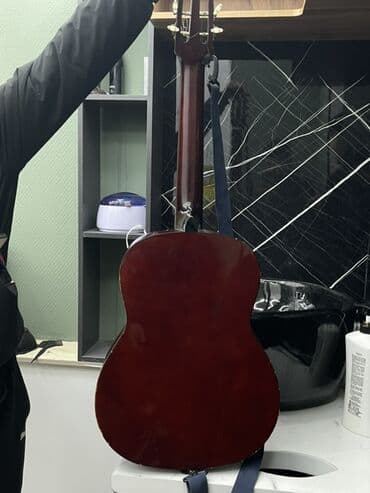 акустическая гитара струны: Классическая акустическая гитара 6-струнная. - Формат корпуса — 3