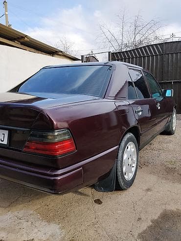 а 190: Mercedes-Benz W124: 1987 г., 2.5 л, Ручные, Дизель, Седан — 8