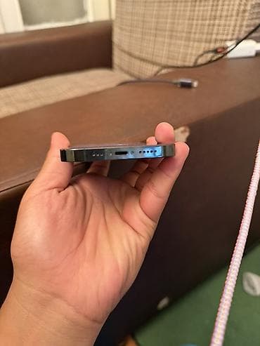 IPhone 13 Pro, Б/у, 256 ГБ, Зеленый, 79 % at lalafo.kg IPhone 13 Pro, Б/у, 256 ГБ, Зеленый, 79 %