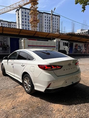 Продажа авто: Hyundai Sonata: 2020 г., 2 л, Автомат, Газ, Седан — 4
