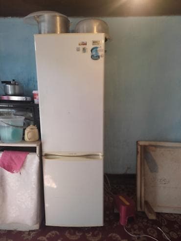 Холодильник с нижней морозильной камерой - Двухкамерная конструкция