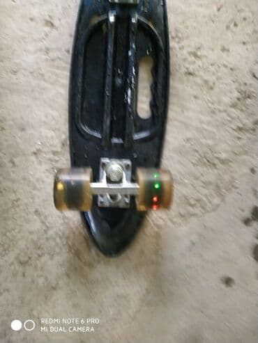 домашний велотренажер: Продаю скейт. Минимальный торг уместен.; состояние 8 из 10. мало — 3