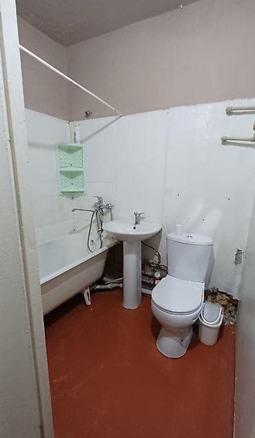 продаеться квартира: 1 комната, 32 м², 104 серия, 1 этаж — 6