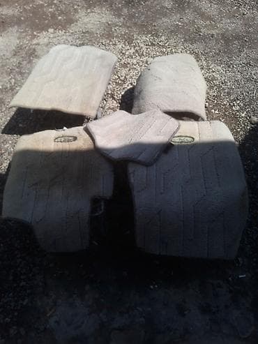 Комплект ковриков для авто, бежевые/светло‑песочные, текстильные, на