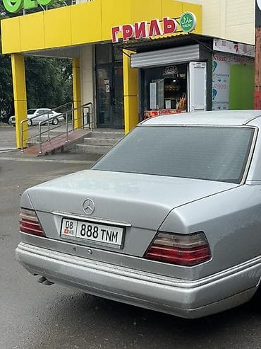 r18 245 40: Mercedes-Benz W124: 1994 г., Седан — 4