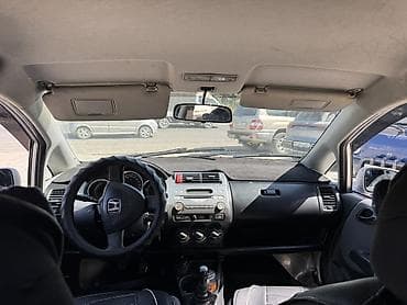 авто лизинг фит: Honda Fit: 2004 г., Механика, Бензин, Хэтчбэк — 5