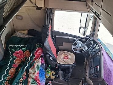 седельный тягач volvo: Тягач, 2021 г., Самосвал — 10