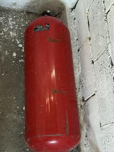 210 лупар: Баллон ГБО 80 л с креплениями комплект - Тип: цилиндрический баллон — 3