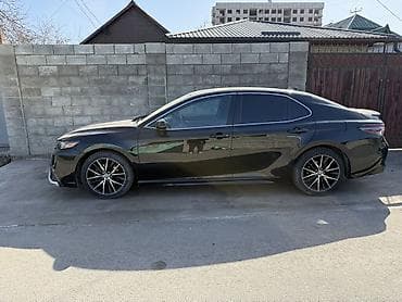 prius v: Toyota Camry: 2020 г., 2.5 л, Автомат, Бензин, Седан — 3