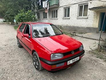 Продажа авто: Volkswagen Golf: 1993 г., 1.6 л, Механика, Бензин, Хэтчбэк — 1