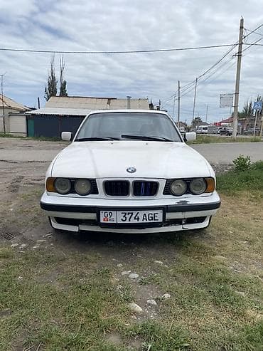 бар авто: BMW 5 series: 2026 г., 2.8 л, Кол менен иштөөчү, Бензин, Седан — 1