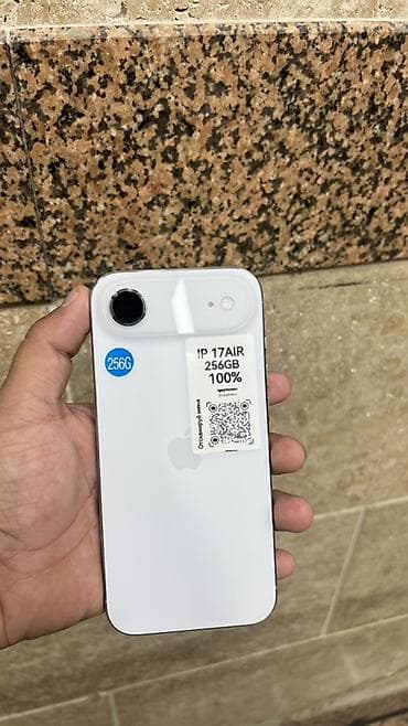 IPhone Air, Б/у, 256 ГБ, Белый, В рассрочку, 100 %