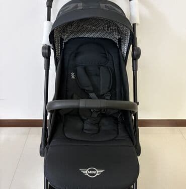 Коляска, цвет - Черный, Новый
