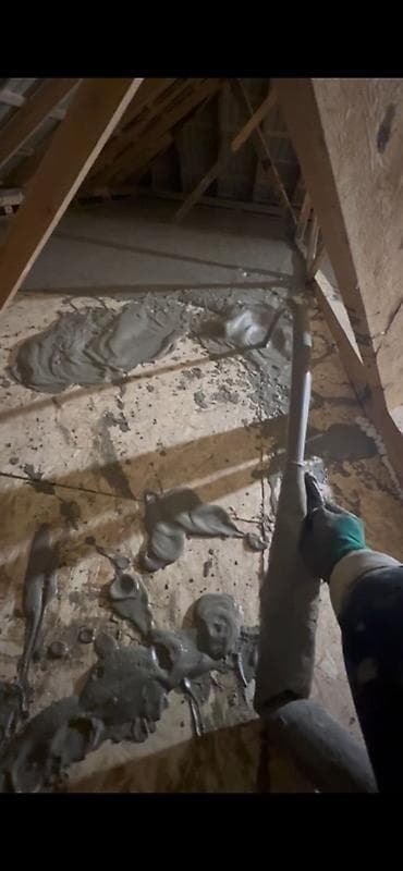 услуги по утеплению крыши: Услуги по утеплению и звукоизоляции кровли/чердака напыляемым — 2