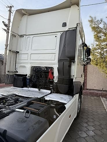814 d: Тягач, DAF, Без прицепа — 9