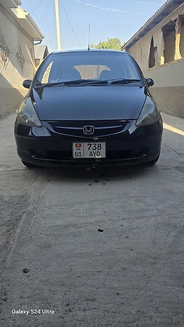 Унаа: Honda Fit: 2003 г., 1.3 л, Вариатор, Бензин, Хетчбек — 1