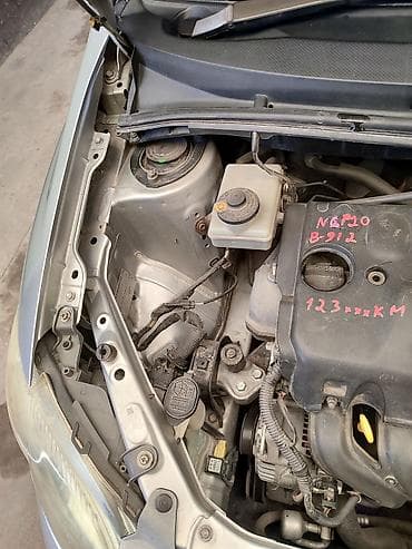 Унаа сатуу: Toyota Ist: 2003 г., 1.5 л, Автомат, Бензин — 5