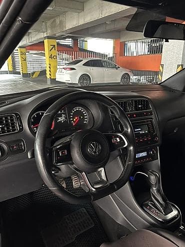 генератор тяжелый дым: Volkswagen Polo: 2016 г., 1.6 л, Автомат, Бензин, Седан — 7