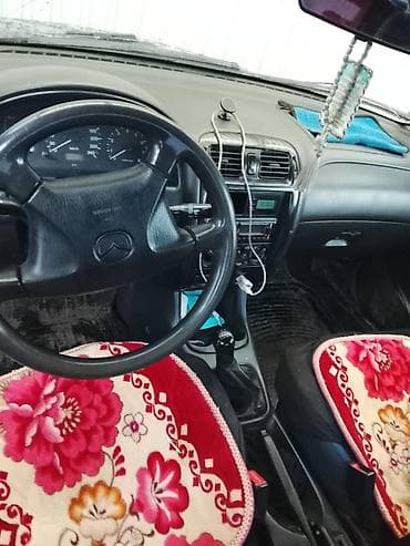 mazda cronos: Mazda 626: 1997 г., 1.8 л, Механика, Седан — 8