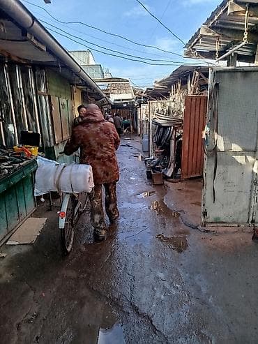 утепленый контейнер: Продажа торговых контейнеров, Аламединский рынок, Утеплен — 4