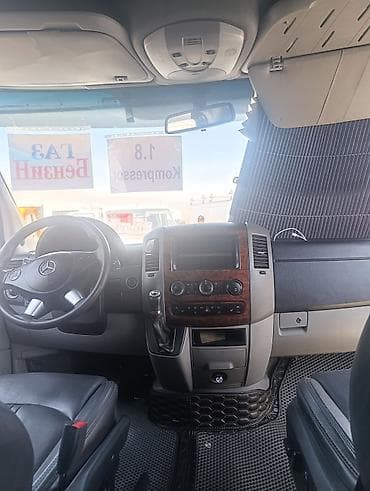 spirinter: Mercedes-Benz Спринтер: 2010 г., 1.8 л, Автомат, Газ, Минивэн — 3