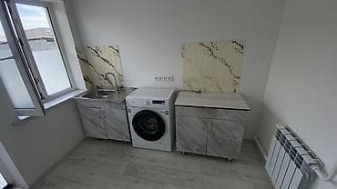 комна: 1 комната, С мебелью частично — 2