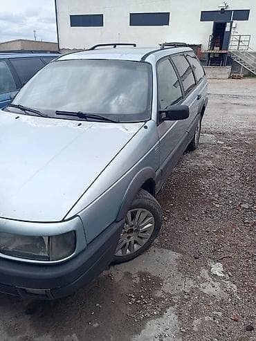 Транспорт: Volkswagen Passat: 1991 г., Механика, Бензин, Универсал — 1
