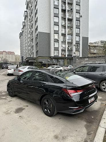 mers e63: Hyundai Elantra: 2021 г., 2 л, Автомат, Бензин, Седан — 4