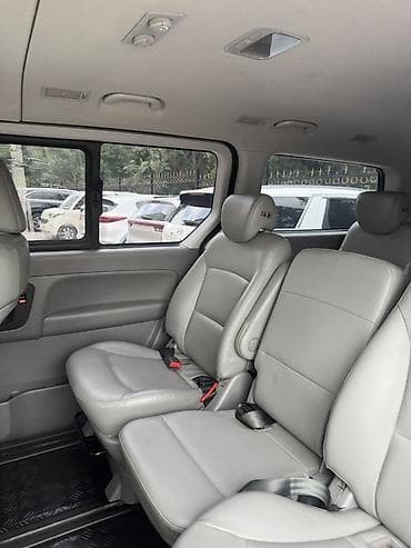 Продажа авто: Hyundai Starex: 2018 г., 2.4 л, Автомат, Дизель, Минивэн — 9