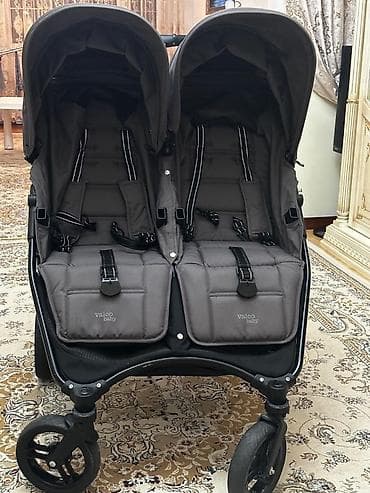 для близняшек: Коляска, цвет - Серебристый, Б/у — 3