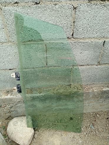 тумбочка прикроватная стекло: Автозапчасти и аксессуары - Стекло дверное автомобильное. Зелёное — 1