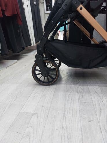 прогулочные коляски cam: Коляска, цвет - Черный, Б/у — 8