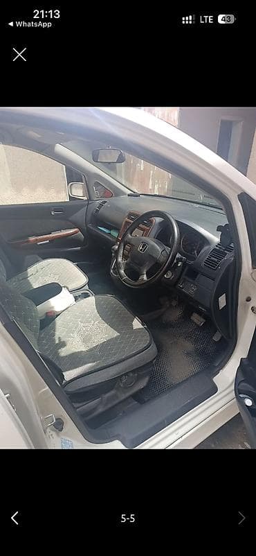 хундай старекс 1: Honda Stream: 2002 г., 1.7 л, Автомат, Бензин, Вэн/Минивэн — 4