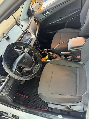 краска на авто: Hyundai Solaris: 2017 г., 1.6 л, Автомат, Бензин, Седан — 7