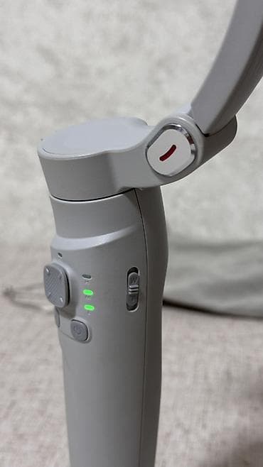 фото на документы: Стабилизатор‑гимбал для смартфона (серый) с мини‑штативом - 3‑осевая — 7