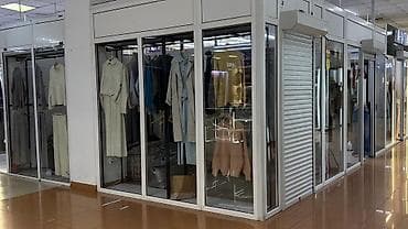 помощник в магазин: Продажа бутиков В торговом центре, 16 м², 3 этаж — 2