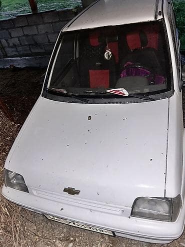 Chevrolet : 1997 г., Хэтчбэк