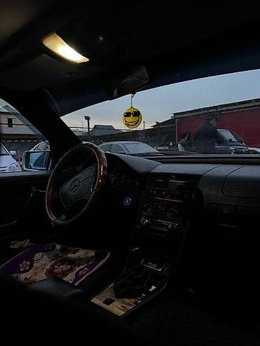 sprinter 315: Mercedes-Benz C-Class: 1993 г., 1.8 л, Механика, Бензин, Седан — 1