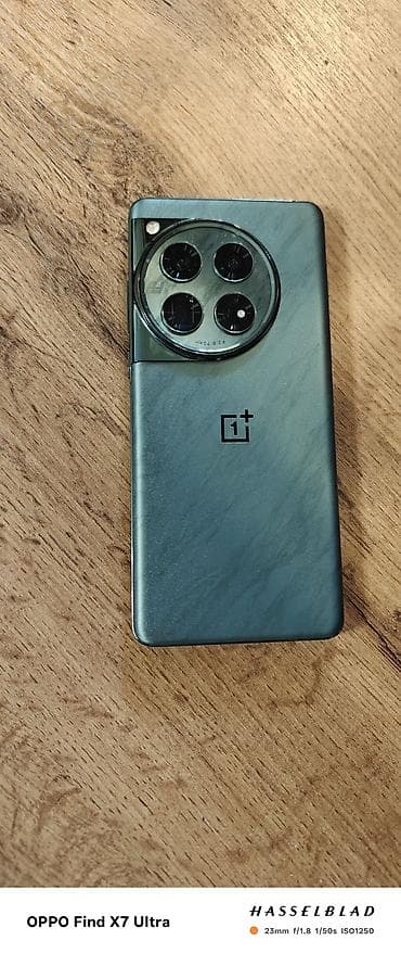 OnePlus 12, Б/у, 512 ГБ, цвет - Зеленый, 2 SIM