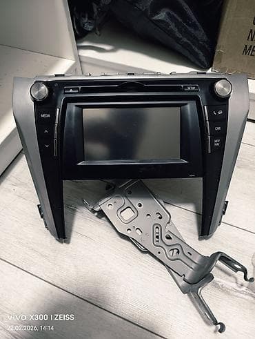 тойота камри бу москва: Штатный магнитола (монитор) Toyota camry 55 европеец — 1