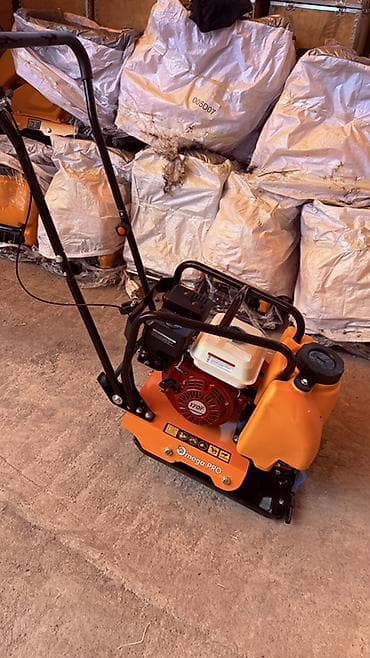 v mount: Виброплита Omega PRO C90 (Plate Compactor) - Тип: бензиновая — 1