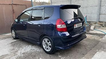 Honda Fit: 2003 г., 1.3 л, Автомат, Бензин, Хэтчбэк — 3