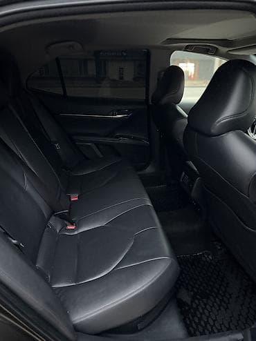 prius prim: Toyota Camry: 2020 г., Автомат, Гибрид, Седан — 9