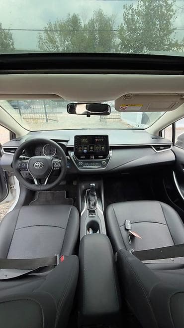 coroll: Toyota Corolla: 2022 г., 1.8 л, Вариатор, Гибрид, Седан — 3