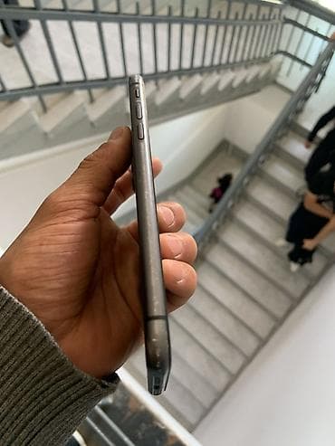 IPhone 11, 64 ГБ, Черный, Защитное стекло — 2