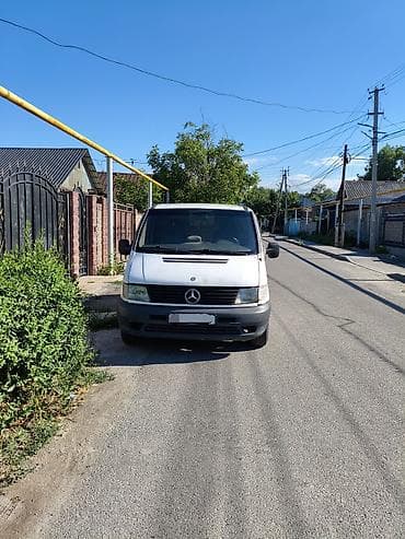 Унаа: Жеңил жүк ташуучу унаа, Mercedes-Benz, Колдонулган — 1