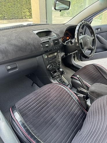 mazda 2: Toyota Avensis: 2005 г., 1.8 л, Автомат, Бензин, Седан — 7