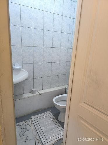 сдам кушетку: 2 комнаты, С мебелью полностью — 8